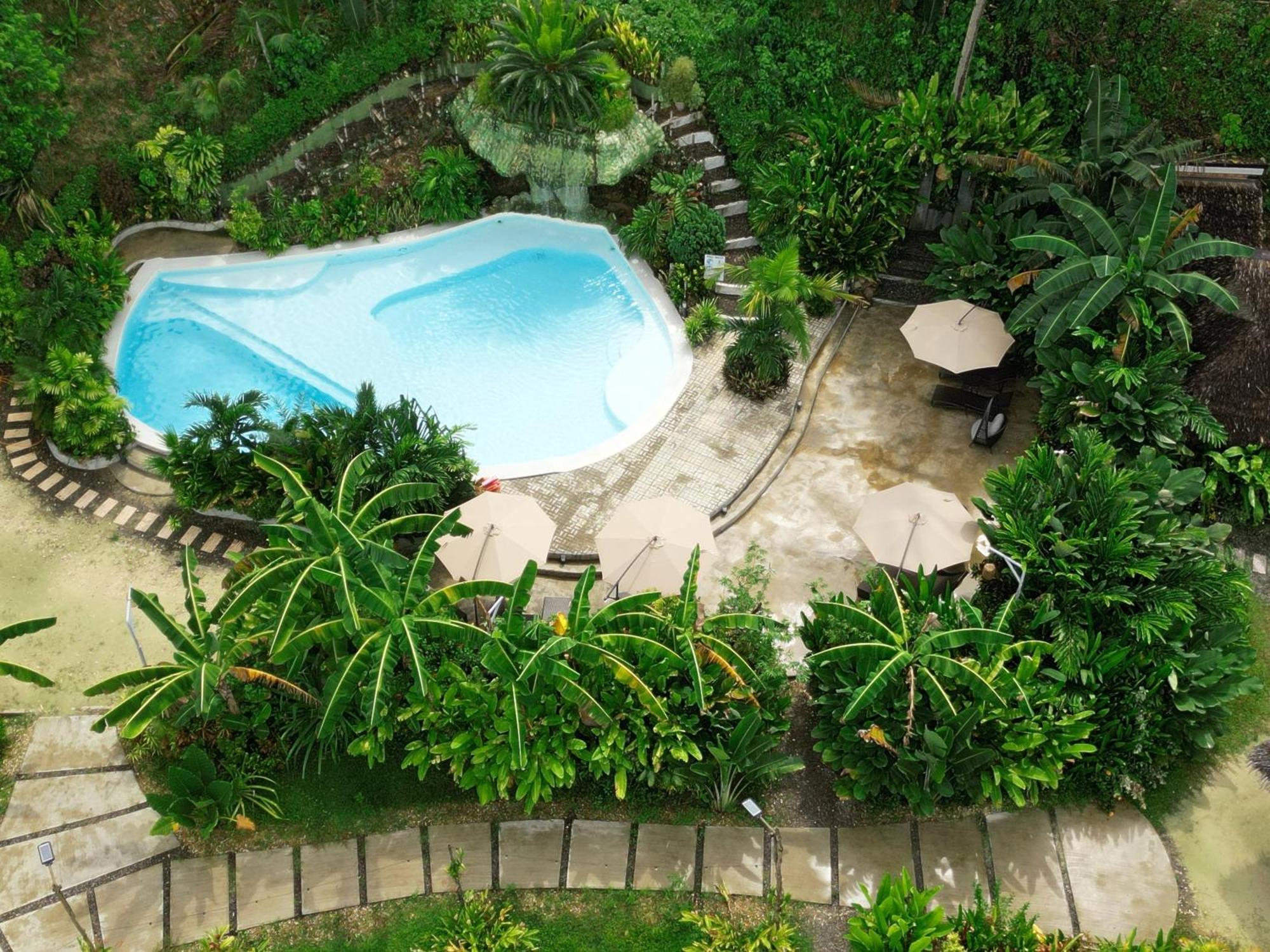 Isola Del Sole Villas And Resort General Luna  Extérieur photo